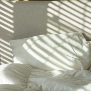 Retrouver un sommeil réparateur et des nuits apaisées grâce à l'hypnose à Rennes